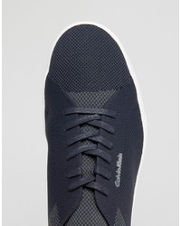 dunkelblaue Turnschuhe von Calvin Klein