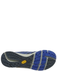 dunkelblaue Turnschuhe von Merrell