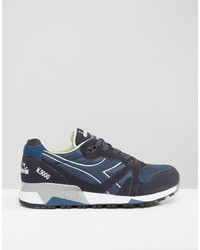 dunkelblaue Turnschuhe von Diadora