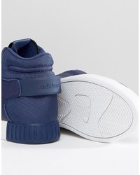 dunkelblaue Turnschuhe von adidas