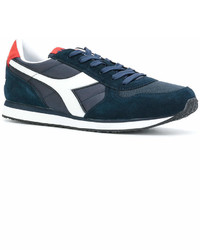 dunkelblaue Turnschuhe von Diadora