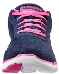 dunkelblaue Turnschuhe von Skechers