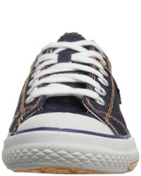 dunkelblaue Turnschuhe von Skechers