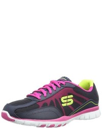 dunkelblaue Turnschuhe von Skechers