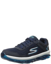 dunkelblaue Turnschuhe von Skechers