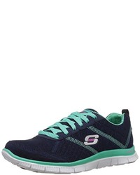 dunkelblaue Turnschuhe von Skechers