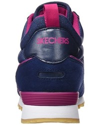 dunkelblaue Turnschuhe von Skechers (SKEES)