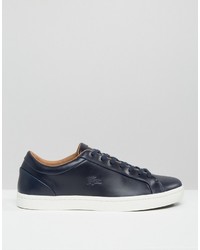 dunkelblaue Turnschuhe von Lacoste