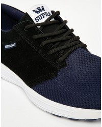 dunkelblaue Turnschuhe von Supra