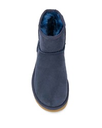 dunkelblaue Ugg Stiefel von UGG Australia