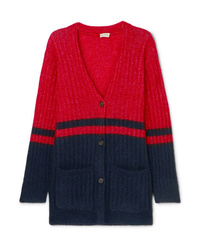 dunkelblaue und rote Strickjacke