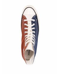 dunkelblaue und weiße hohe Sneakers aus Segeltuch von Converse