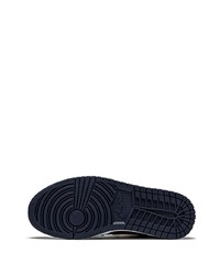 dunkelblaue und weiße Leder niedrige Sneakers von Jordan