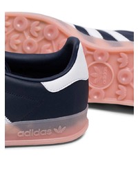 dunkelblaue und weiße Leder niedrige Sneakers von adidas