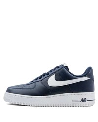 dunkelblaue und weiße Leder niedrige Sneakers von Nike