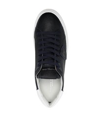 dunkelblaue und weiße Leder niedrige Sneakers von Philippe Model Paris