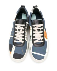 dunkelblaue und weiße Segeltuch niedrige Sneakers von Camper