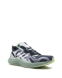 dunkelblaue und weiße Sportschuhe von adidas