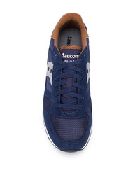 dunkelblaue und weiße Sportschuhe von Saucony