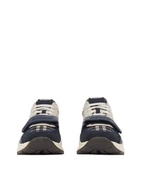 dunkelblaue Wildleder niedrige Sneakers mit Karomuster von Burberry