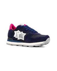 dunkelblaue Wildleder niedrige Sneakers mit Sternenmuster von atlantic stars