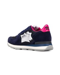 dunkelblaue Wildleder niedrige Sneakers mit Sternenmuster von atlantic stars