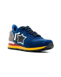 dunkelblaue Wildleder niedrige Sneakers von atlantic stars