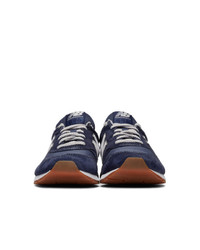 dunkelblaue Wildleder niedrige Sneakers von New Balance