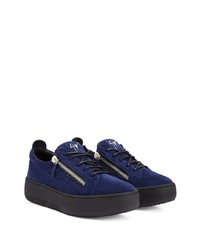 dunkelblaue Wildleder niedrige Sneakers von Giuseppe Zanotti