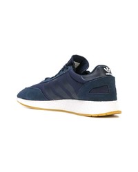 dunkelblaue Wildleder niedrige Sneakers von adidas