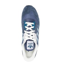 dunkelblaue Wildleder niedrige Sneakers von adidas