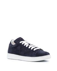 dunkelblaue Wildleder niedrige Sneakers von Kiton