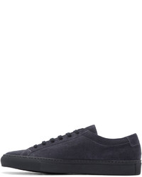 dunkelblaue Wildleder niedrige Sneakers von Common Projects