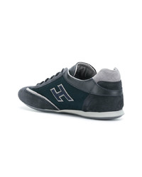 dunkelblaue Wildleder niedrige Sneakers von Hogan