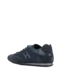 dunkelblaue Wildleder niedrige Sneakers von Hogan