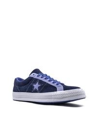 dunkelblaue Wildleder niedrige Sneakers von Converse