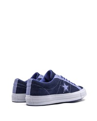 dunkelblaue Wildleder niedrige Sneakers von Converse