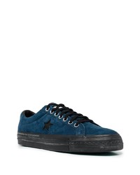 dunkelblaue Wildleder niedrige Sneakers von Converse