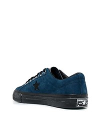 dunkelblaue Wildleder niedrige Sneakers von Converse