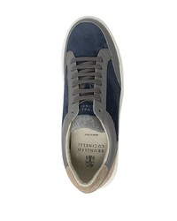 dunkelblaue Wildleder niedrige Sneakers von Brunello Cucinelli