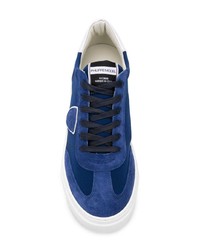 dunkelblaue Wildleder niedrige Sneakers von Philippe Model