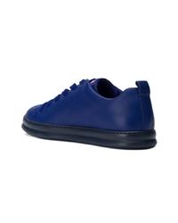 dunkelblaue Wildleder niedrige Sneakers von Camper