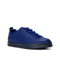 dunkelblaue Wildleder niedrige Sneakers von Camper