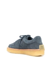 dunkelblaue Wildleder niedrige Sneakers von Clarks Originals