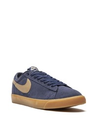 dunkelblaue Wildleder niedrige Sneakers von Nike