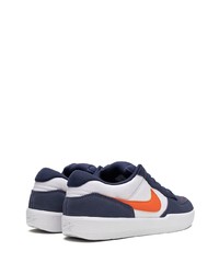 dunkelblaue Wildleder niedrige Sneakers von Nike