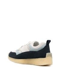 dunkelblaue Wildleder niedrige Sneakers von Clarks