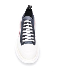 dunkelblaue Wildleder niedrige Sneakers von Alexander McQueen