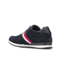 dunkelblaue Wildleder niedrige Sneakers von Tommy Hilfiger