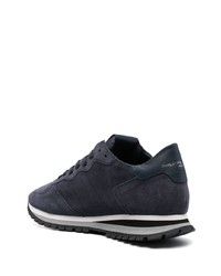 dunkelblaue Wildleder niedrige Sneakers von Philippe Model Paris